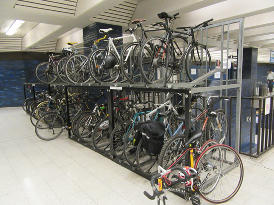 bike racks in 19th Street BART station