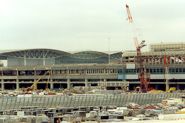 BART Station Walls go up, July 2000