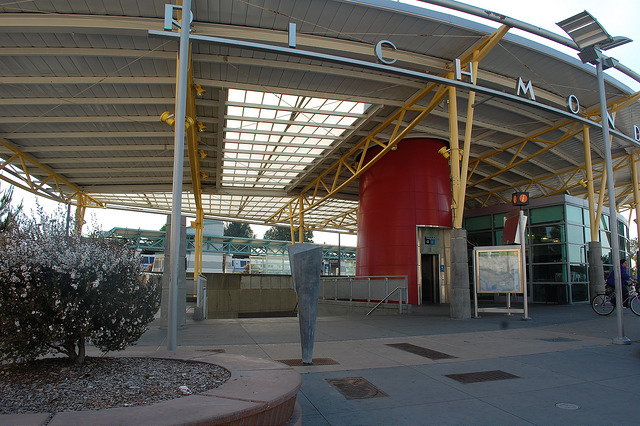 Entry to Richmond Station