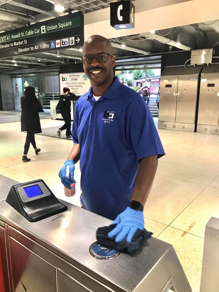 Chikala, Powell station cleaner