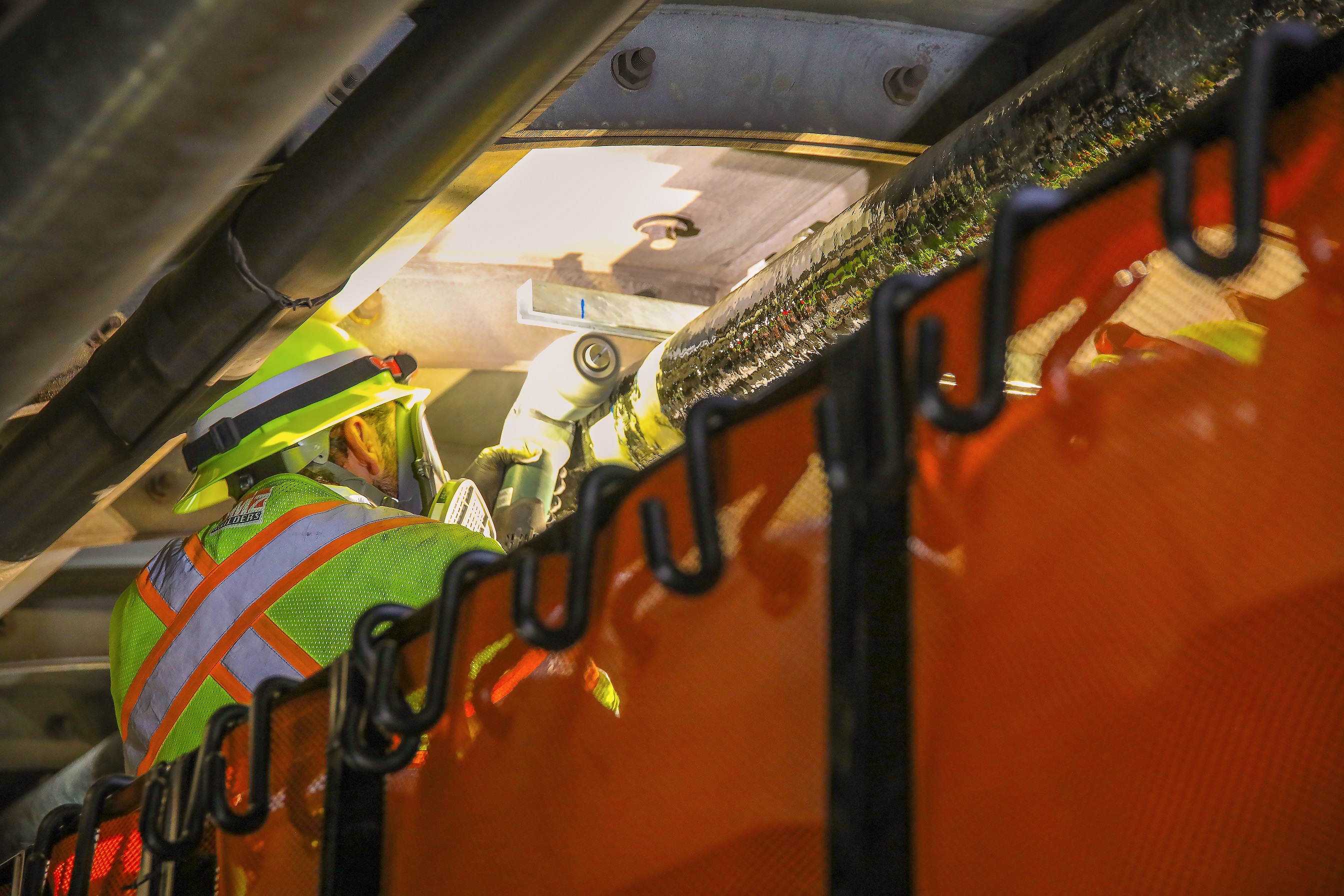 San Francisco line Cable Replacement close-up photo