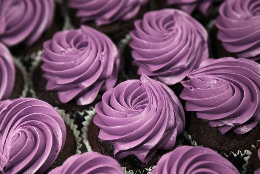 Ube cupcakes