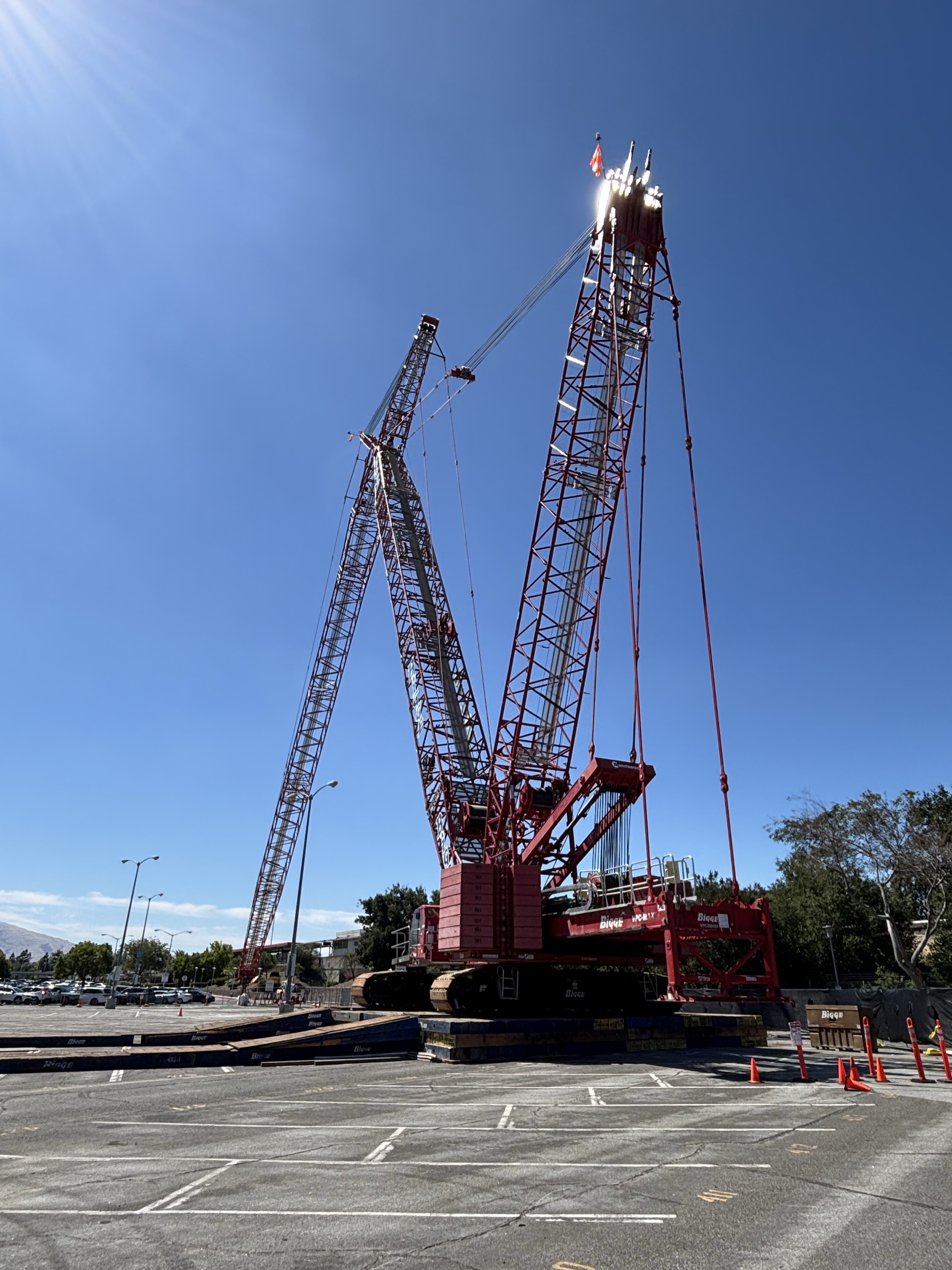 Bigge crane in parking lot
