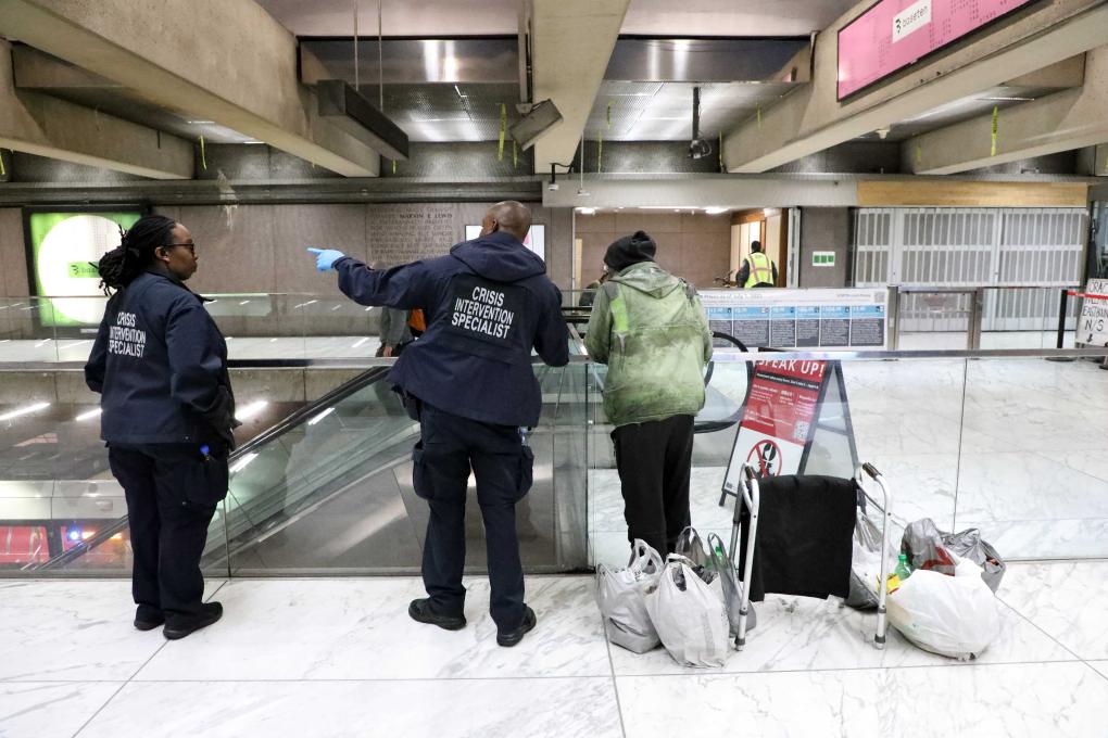 CIS Lataisha Marin and CIS Rahman Bagby respond to a call.