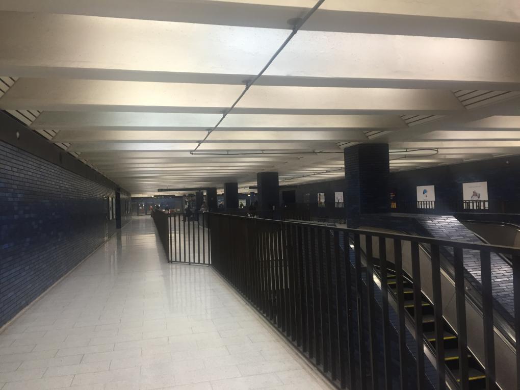 Concourse before modernization​