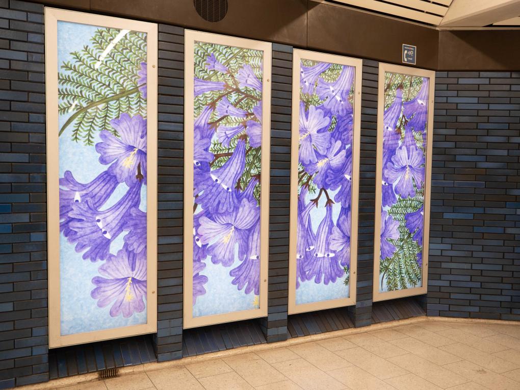 Photo of Jacarandas al Viento at 19th St