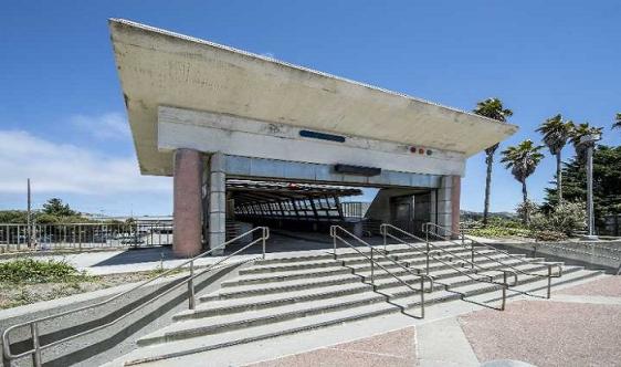 Colma Station